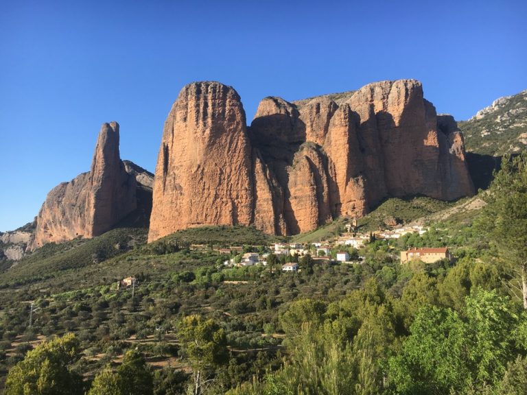 Mallos de Riglos